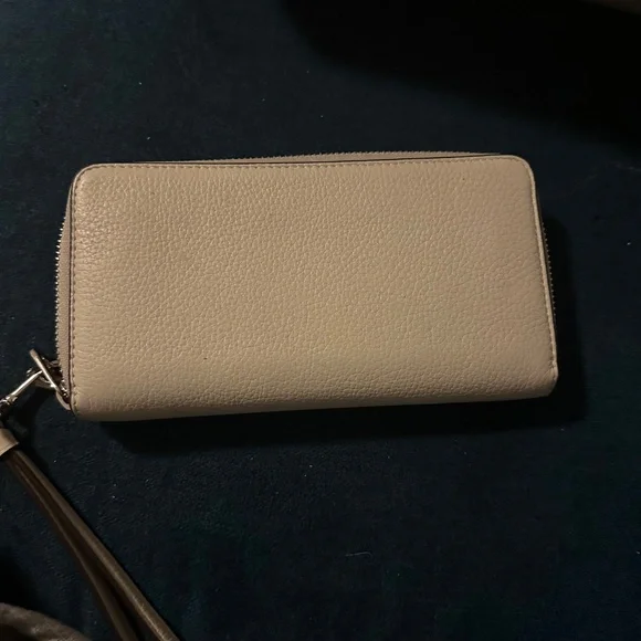 Long Zip Around Wallet - Picture 5 of 7